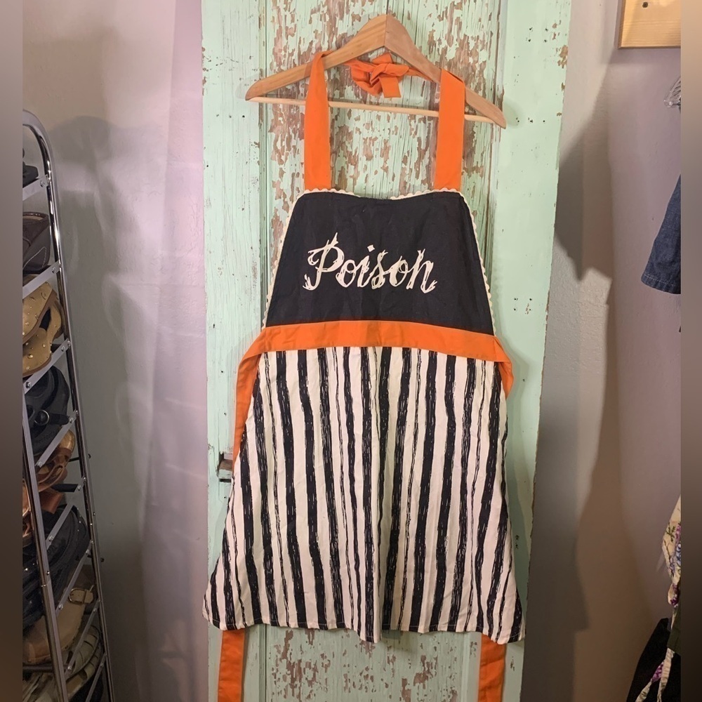 Women’s “Poison” black/orange/white apron with adjustable neck and waist tie